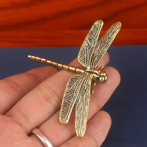 Brass dragonfly - Picture 2 of 8